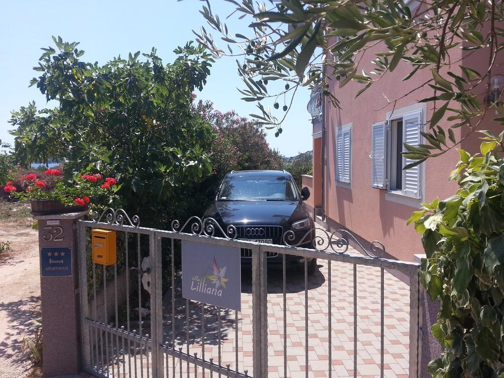 Apartmani Villa Lilliana Tribalj Exterior foto